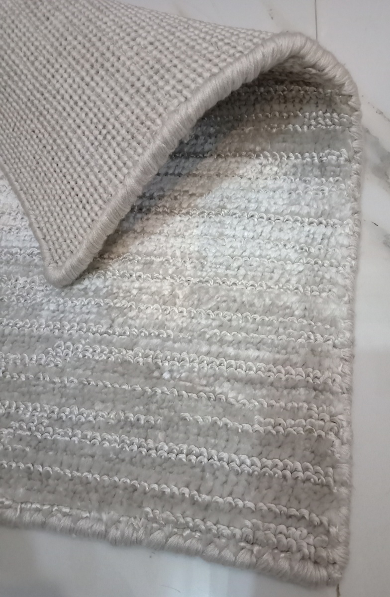 NATTO UNEVEN – LOOM KNOTTED