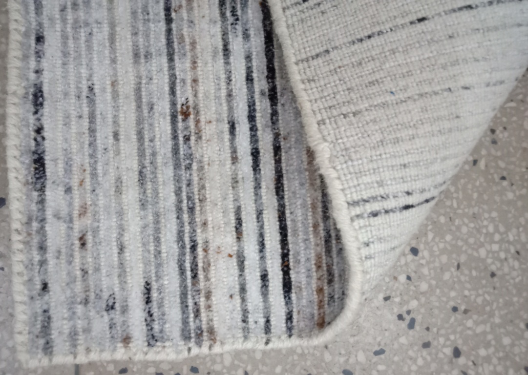NATURAL CUT DURI ICE GREY – HAND LOOM KNOTTED – AMI