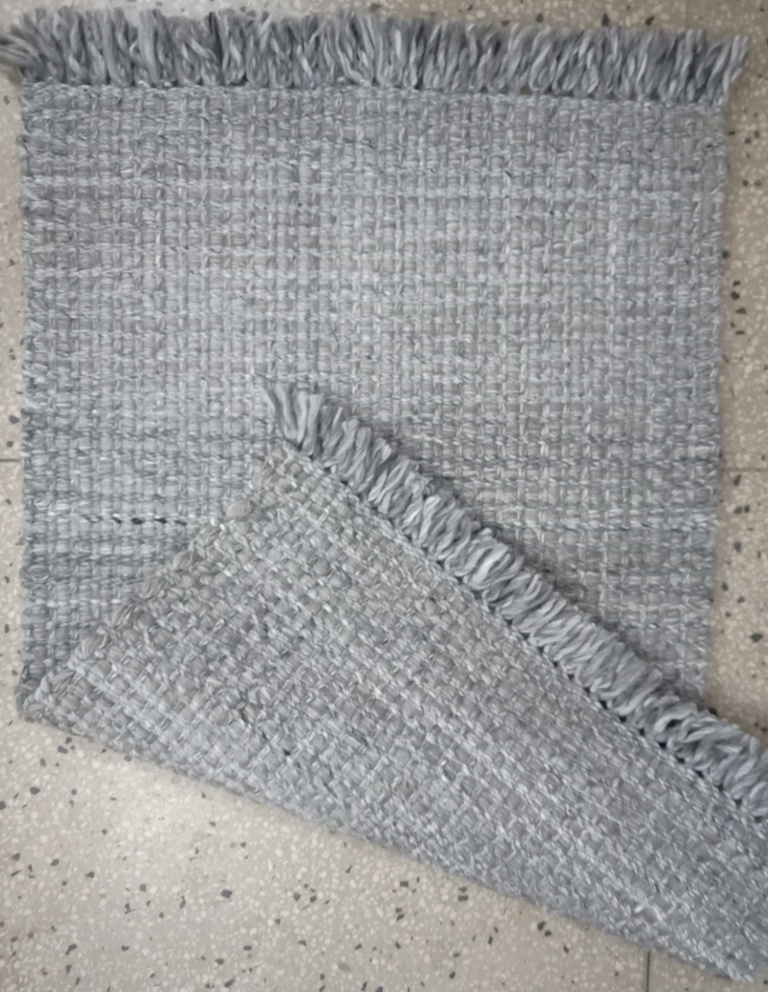 SD-10 – HAND WOVEN DHURRIE – AMI