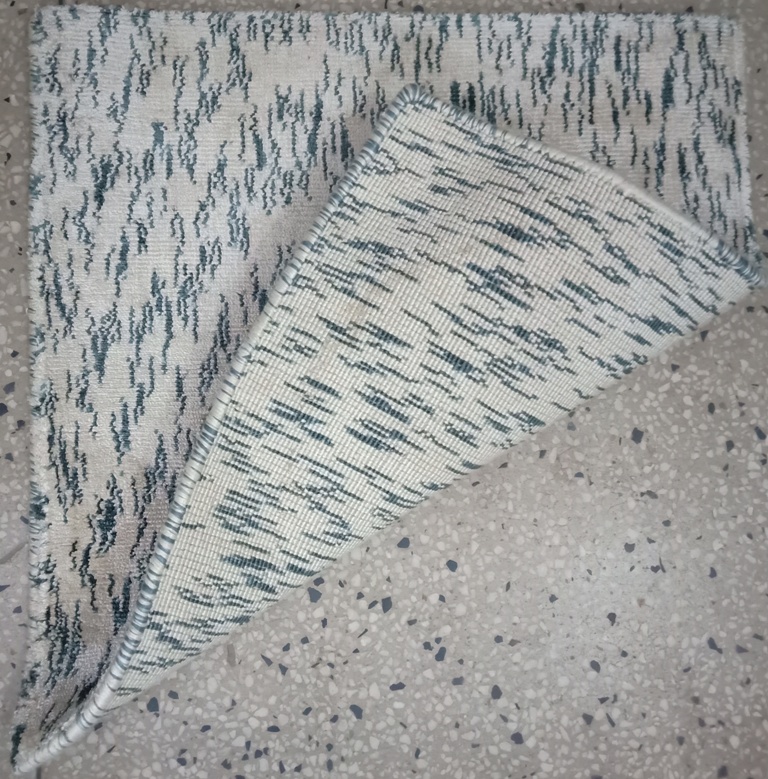 ZEBRA – HAND LOOM KNOTTED – AMI